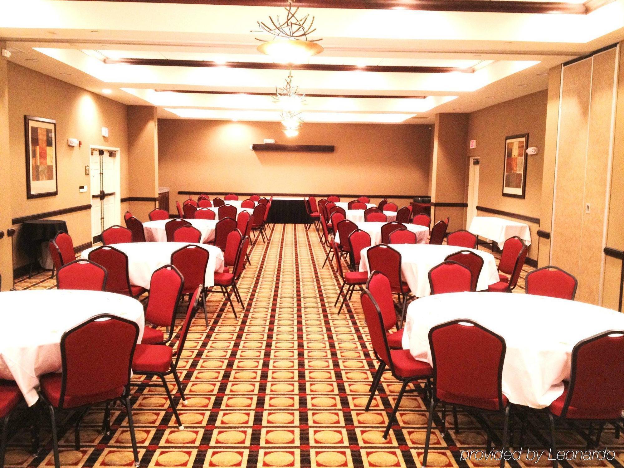 Holiday Inn Pensacola - University Area By Ihg Ferry Pass Facilities photo