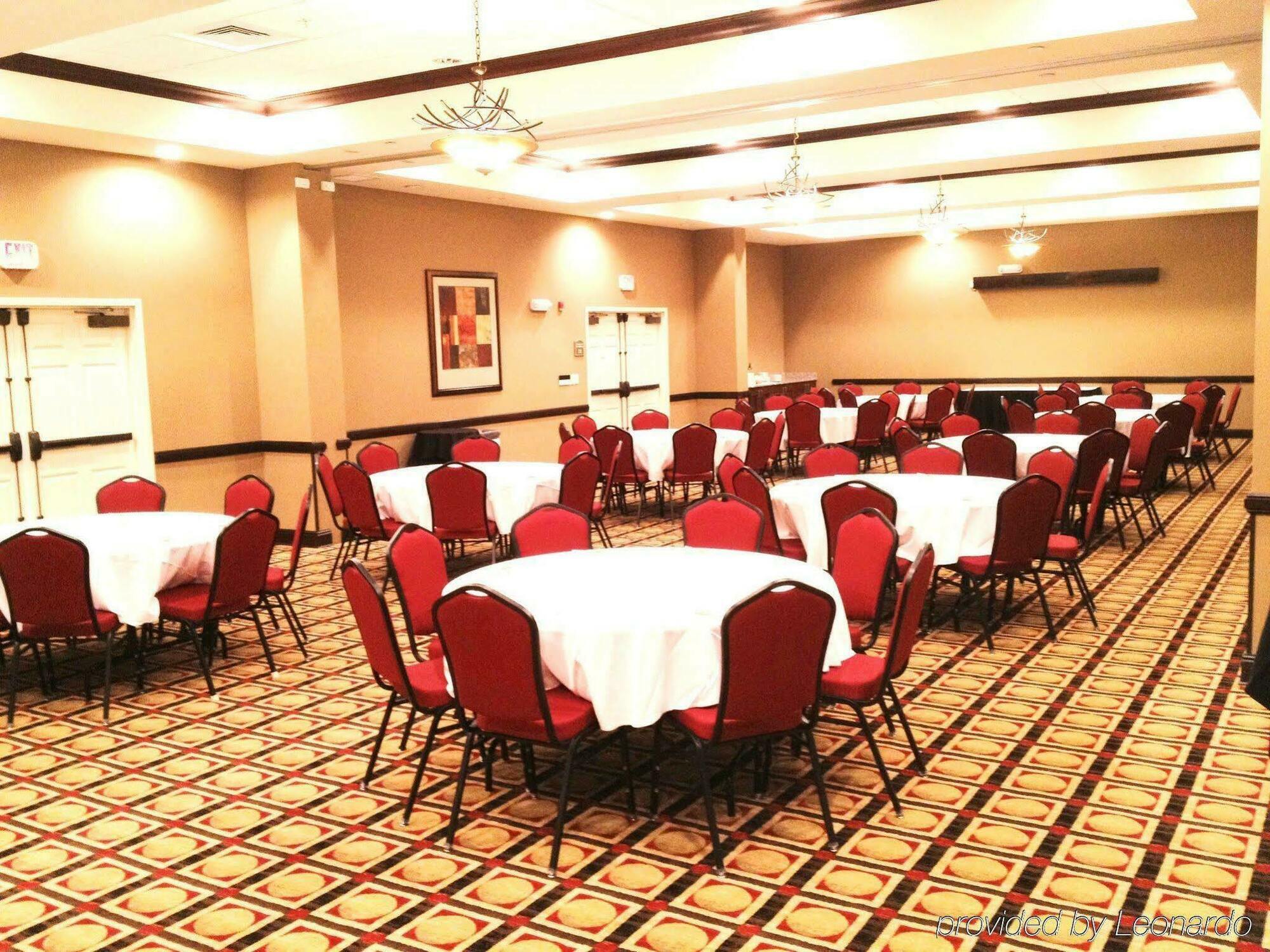 Holiday Inn Pensacola - University Area By Ihg Ferry Pass Exterior photo