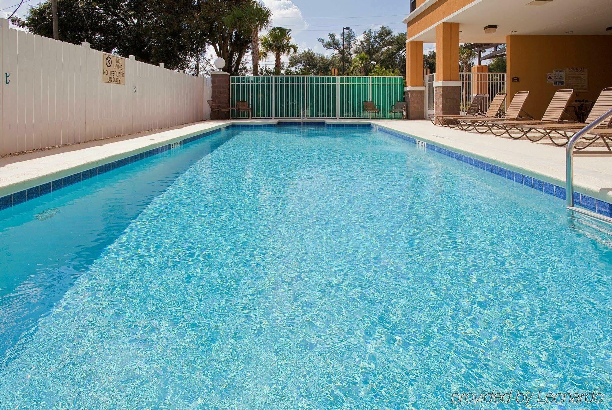 Holiday Inn Pensacola - University Area By Ihg Ferry Pass Facilities photo