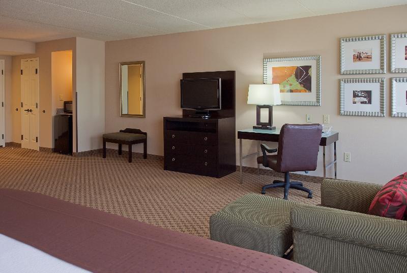 Holiday Inn Pensacola - University Area By Ihg Ferry Pass Exterior photo